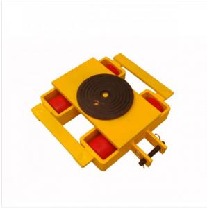 齒輪驅(qū)動轉(zhuǎn)向小坦克車